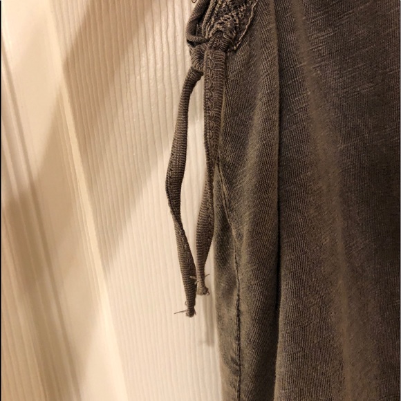 RARE Free People beaded embroidered split back top - Picture 4 of 5